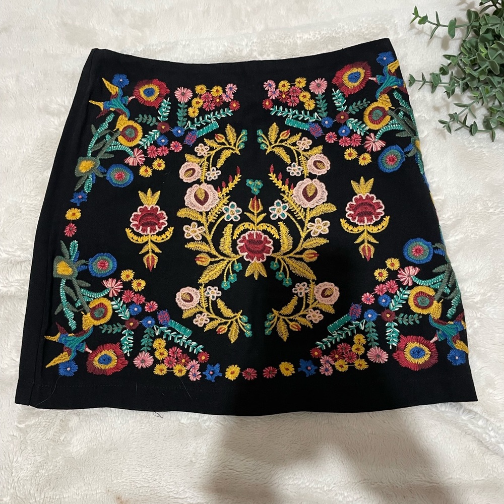 Umgee embroidered skirt